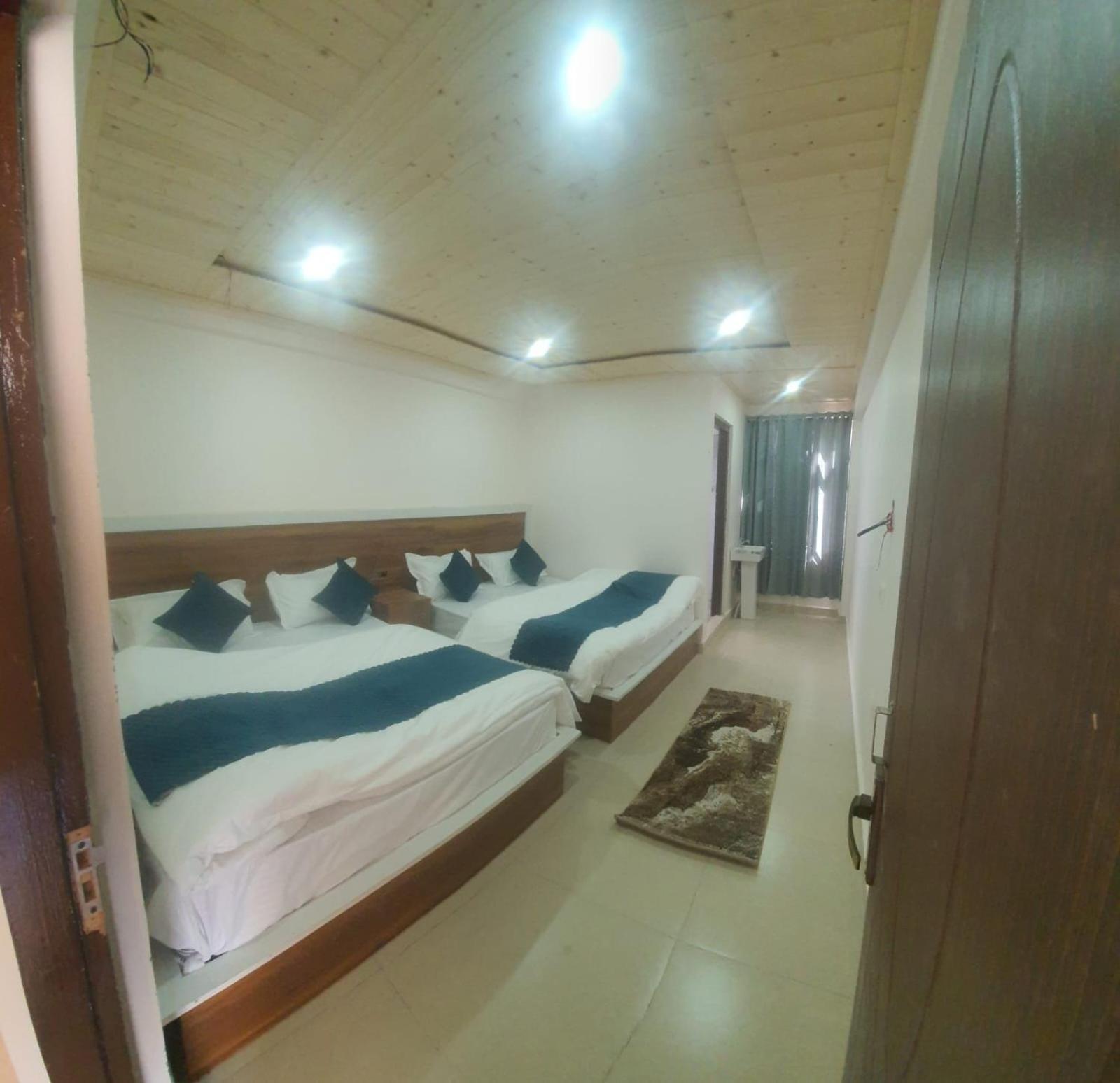 Hotel Geeta Badrinath Esterno foto